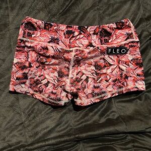 Fleo shorts
